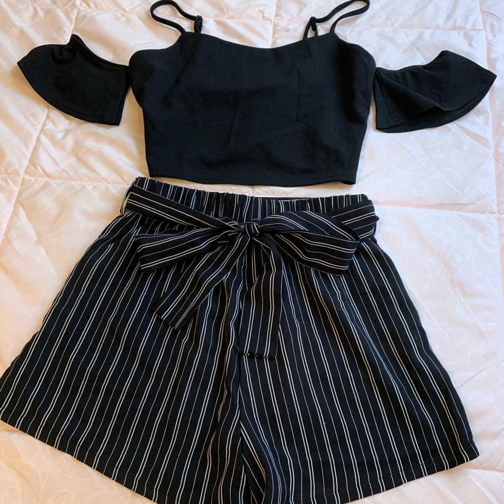 Two piece set